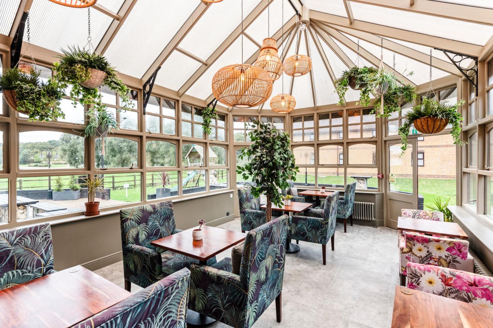 Dragonfly Hotel Peterborough Dış mekan fotoğraf